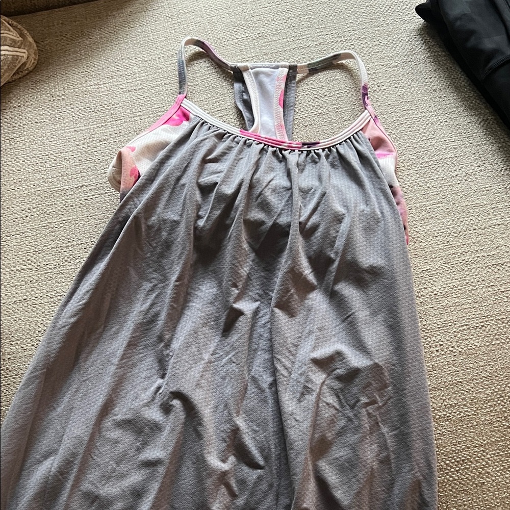 Lululemon Gray and Pink Tank Top size 4 Women’s
